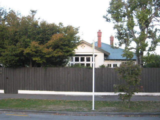 17 Craighead Street