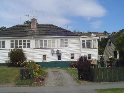 52 Douglas Street