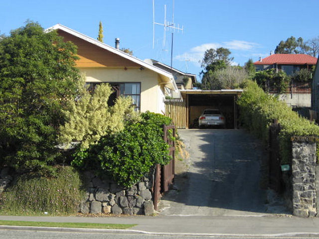 30 Douglas Street