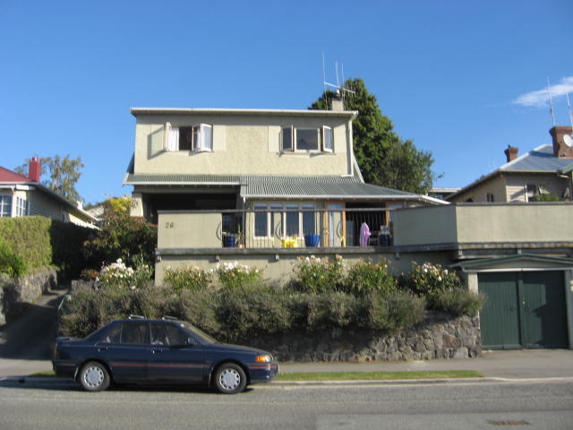 1/16 Douglas Street