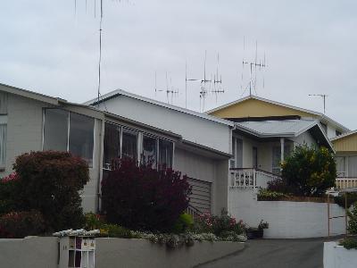 2/16 Douglas Street