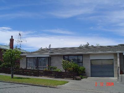 16 Chaucer Street