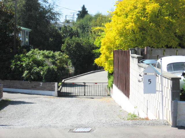 5 Karaka Street