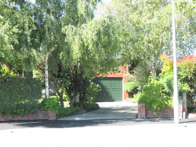 18 Hinau Place