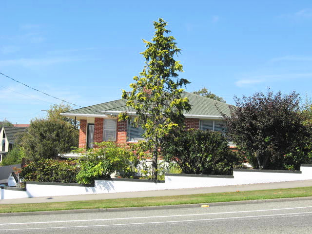 27 Mountain View Road