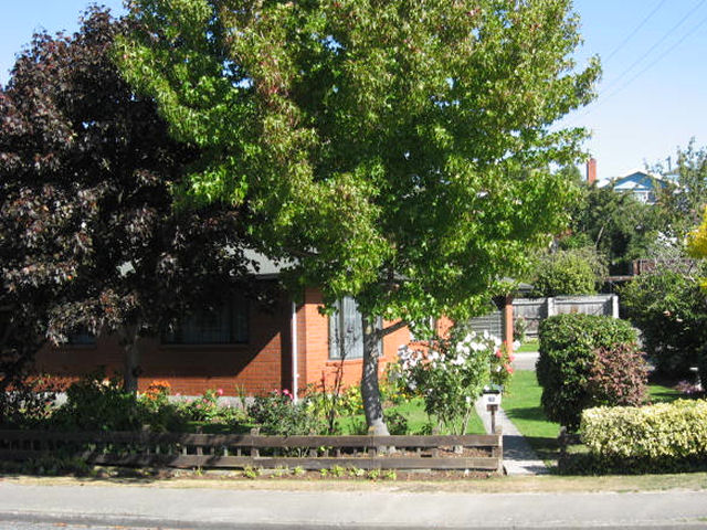 52 Benmore Street