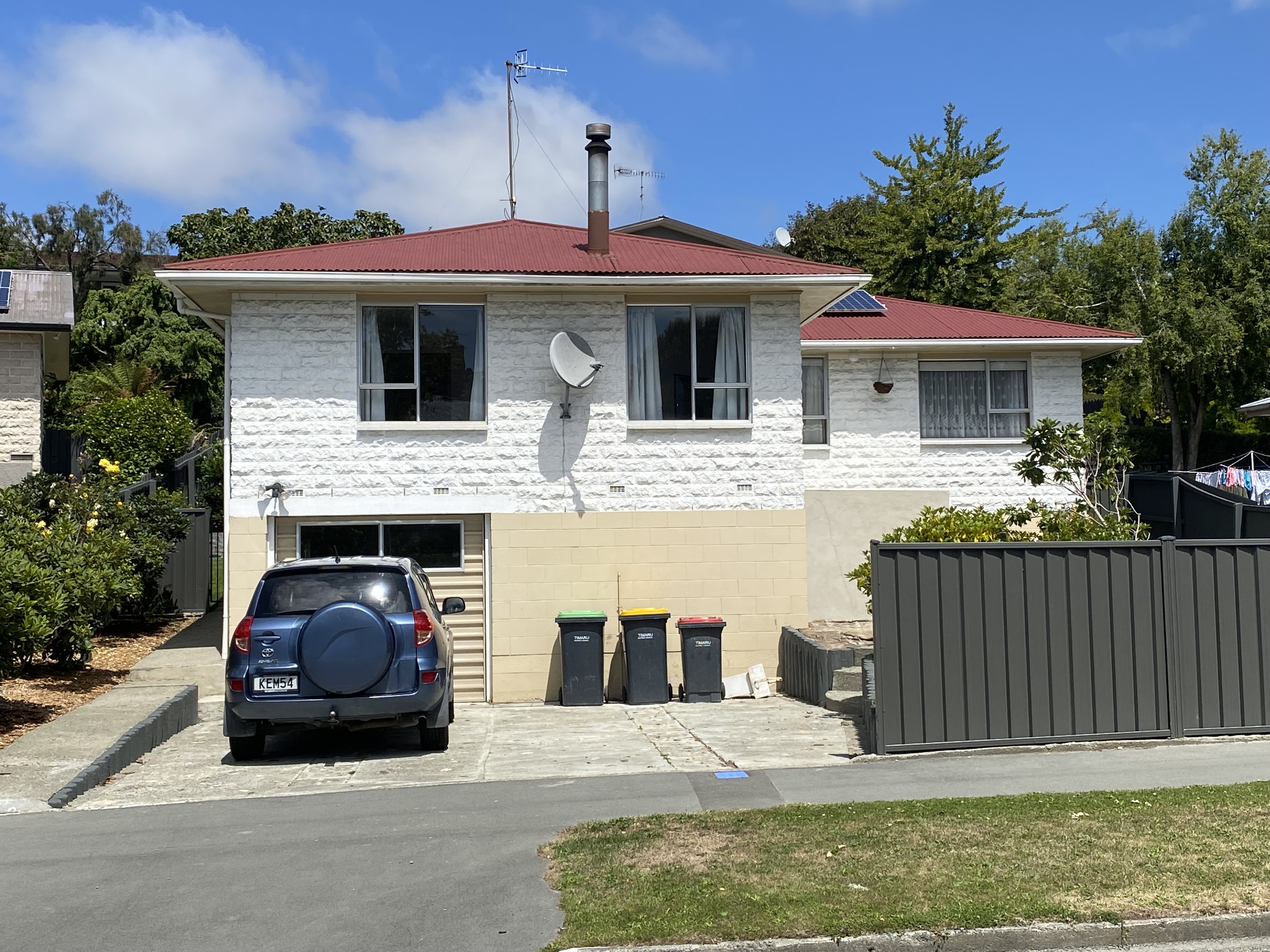 22 Benmore Street