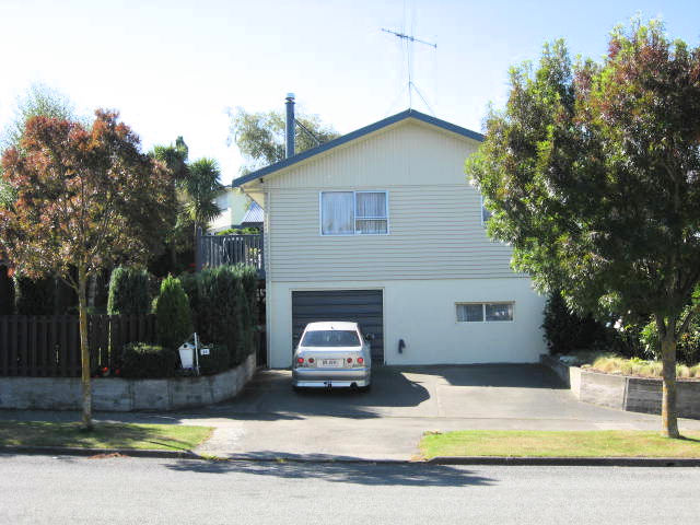 23 Benmore Street
