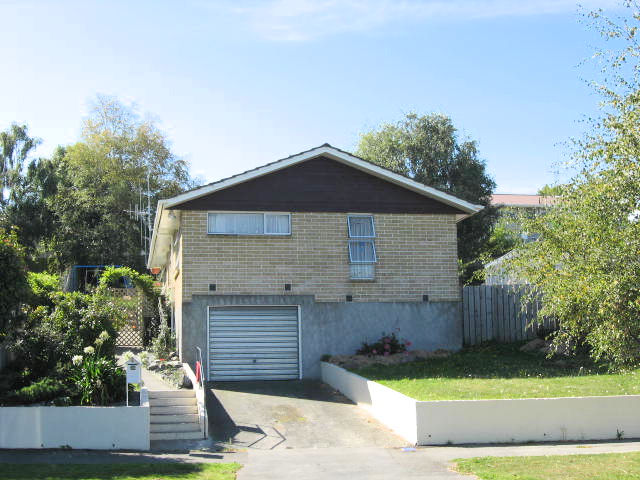 35 Benmore Street