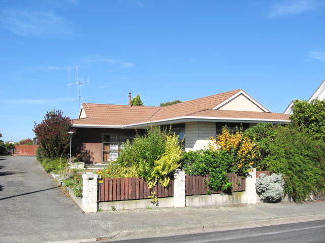 24 Monowai Place