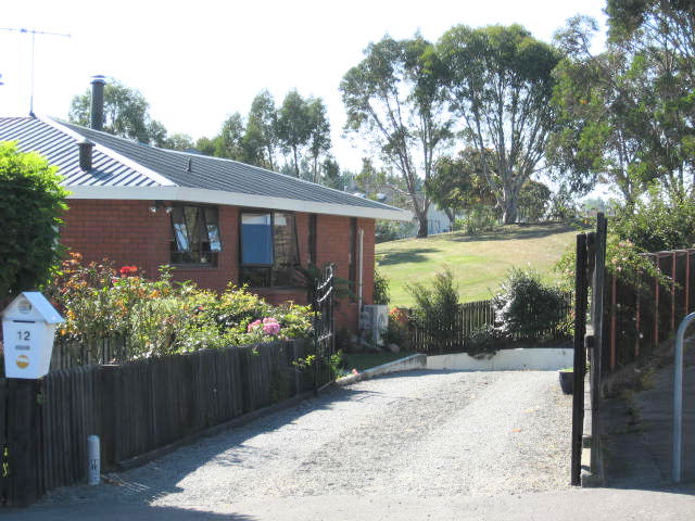 12 Monowai Place