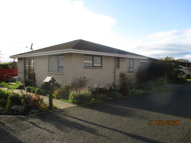 5 Browns Avenue