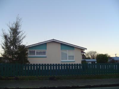 2 Balmoral Street