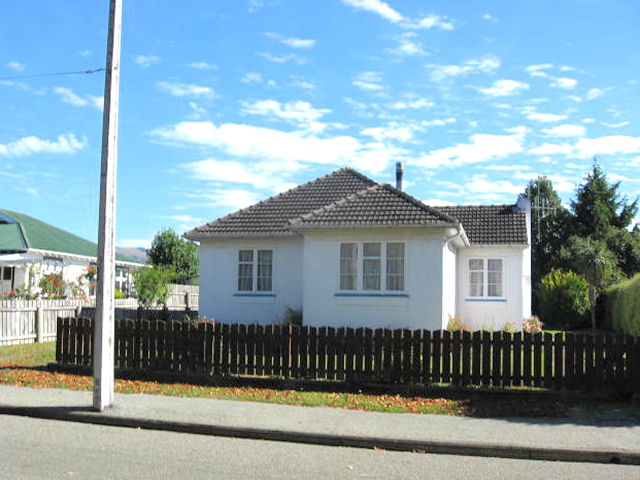 2 Belt Street