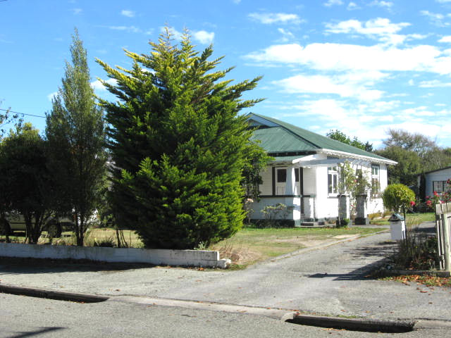4 Belt Street
