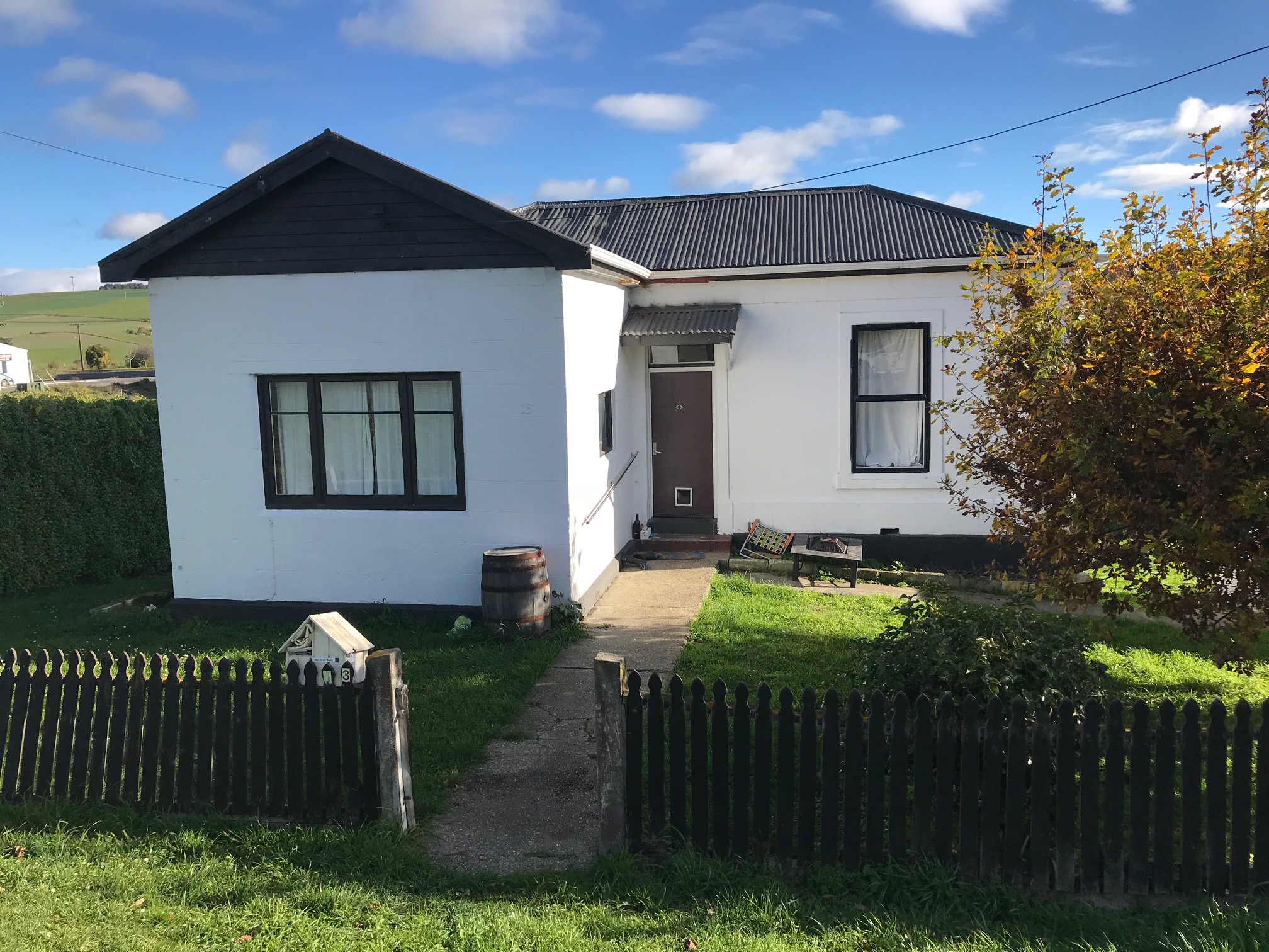 13 Percy Street, Weston