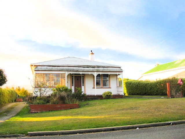 11 Stromness Street, Palmerston