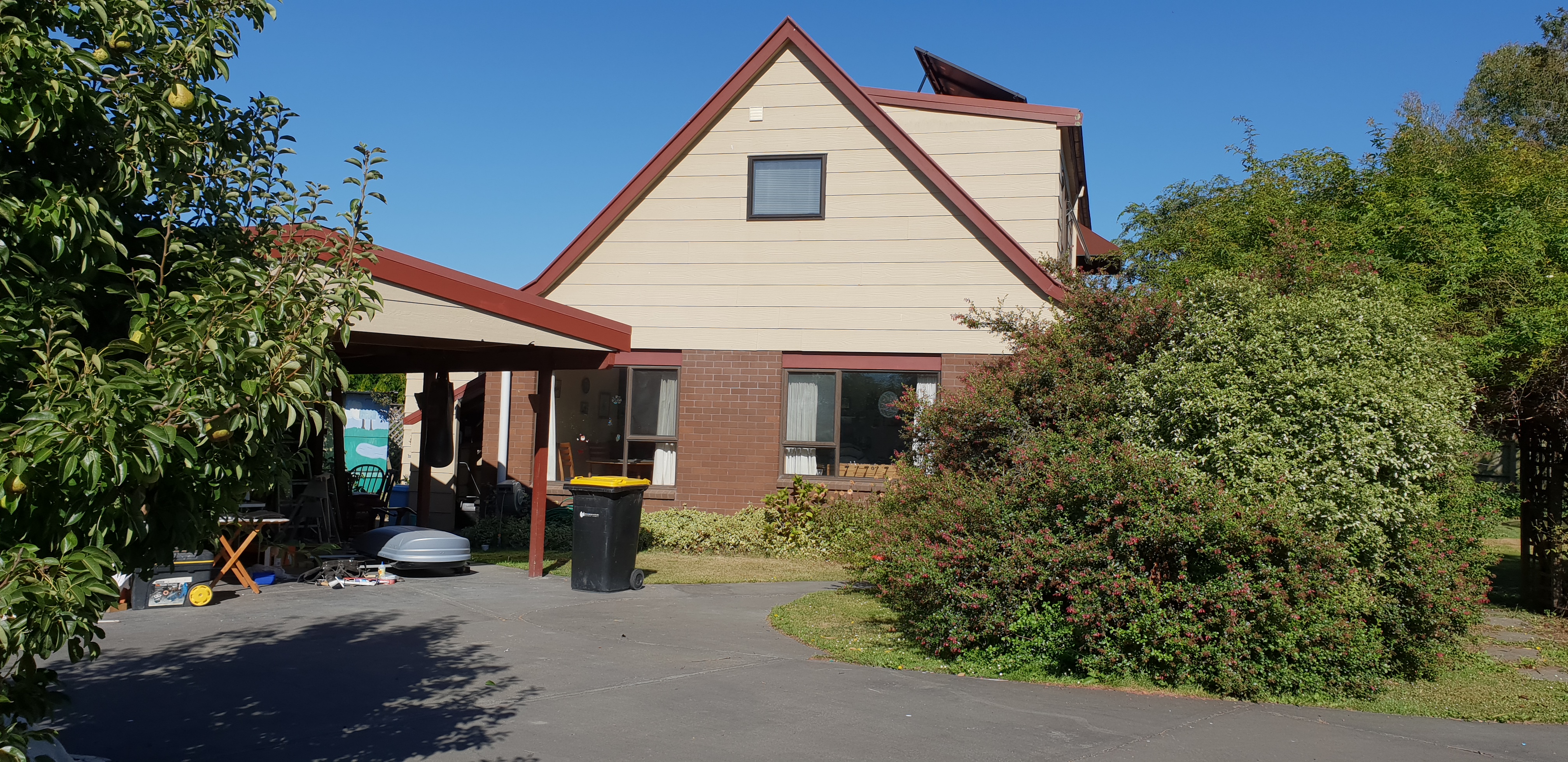 107 Main North Road, Woodend