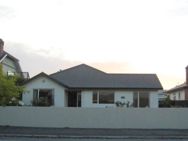 2A/1 Chalmers Street