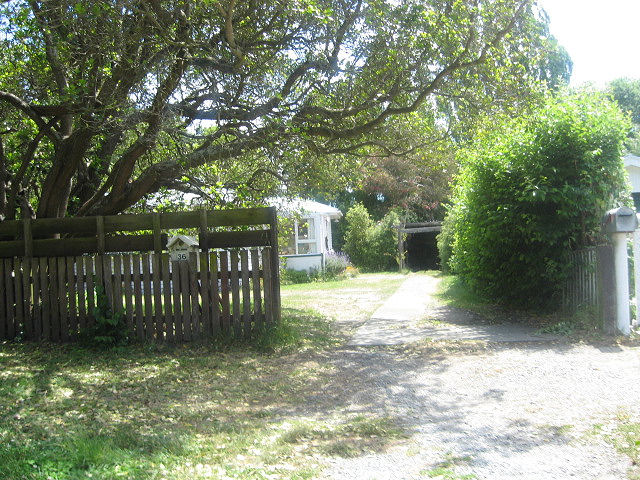27 Bowie Drive, Woodend