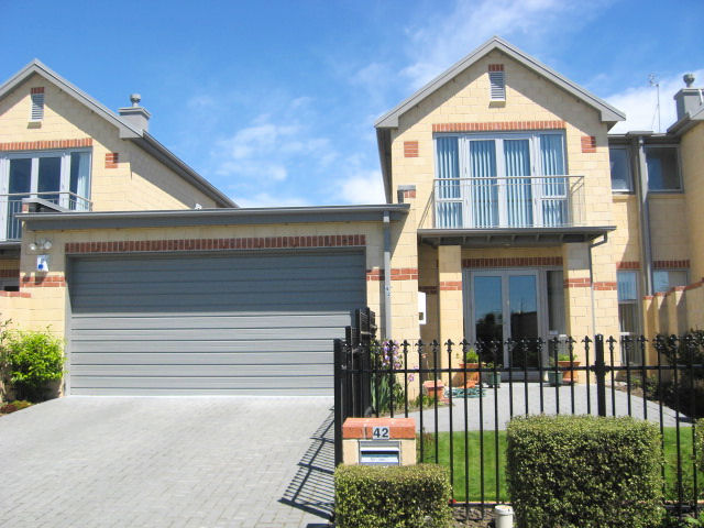 42 Waterford Avenue, Belfast, Christchurch