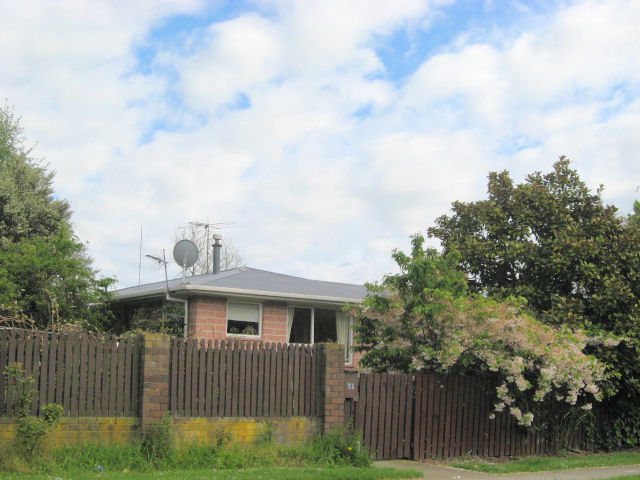 93 Main North Road, Woodend