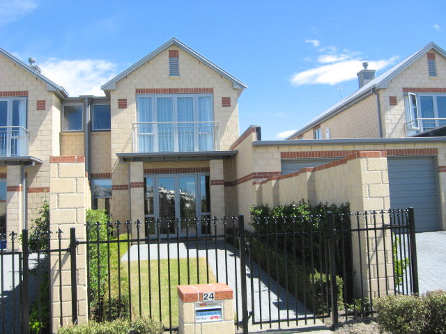 24 Waterford Avenue, Belfast, Christchurch