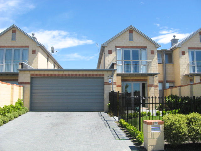 22 Waterford Avenue, Belfast, Christchurch