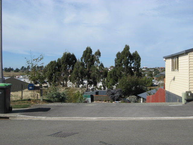 16 Ellesmere Place