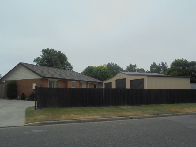 6 Hewitts Road, Woodend