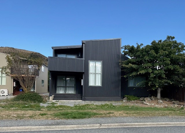 12A Ahuriri Drive, Omarama