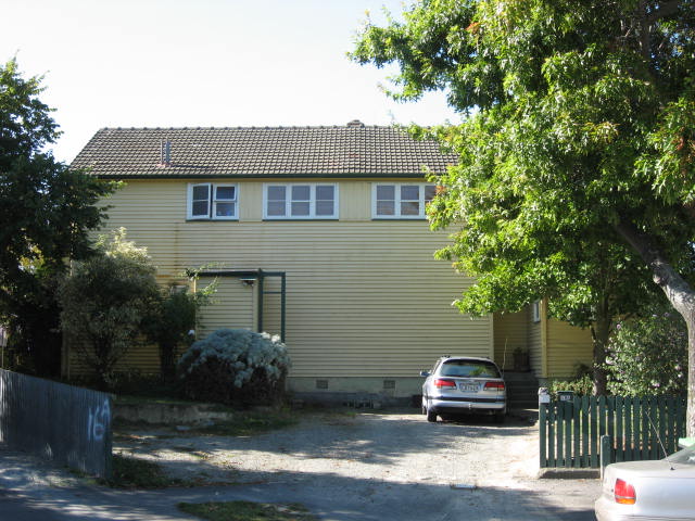 18 Tay Street