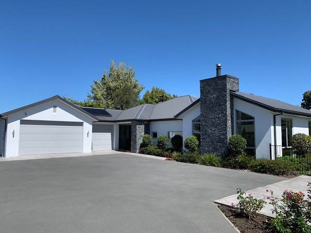 23 Woodend Road, Woodend