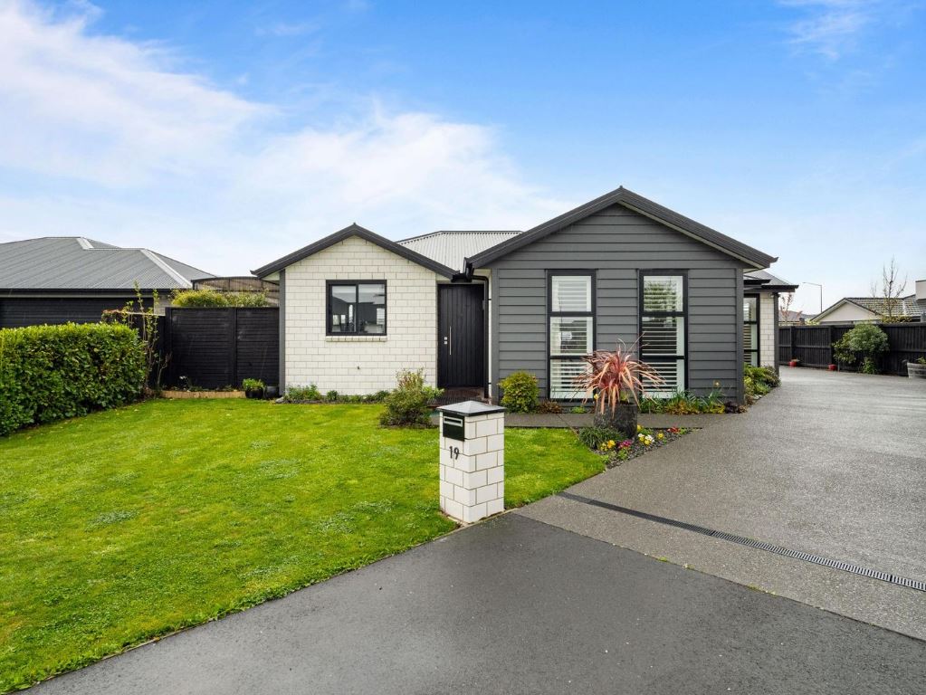 19 Amur Crescent, Rolleston