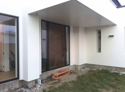12 Caro Lane