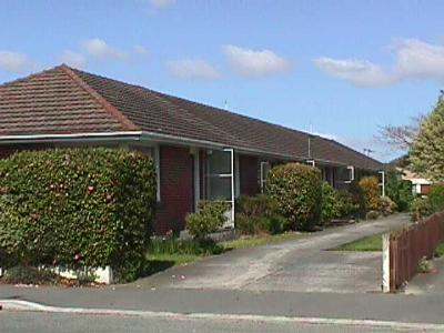 2/28 Aikmans Road, Merivale, Christchurch