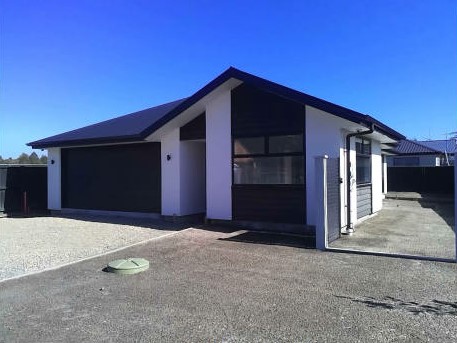 16 Spalling Road