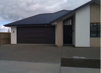 12 Mcquillan Avenue, Woodend