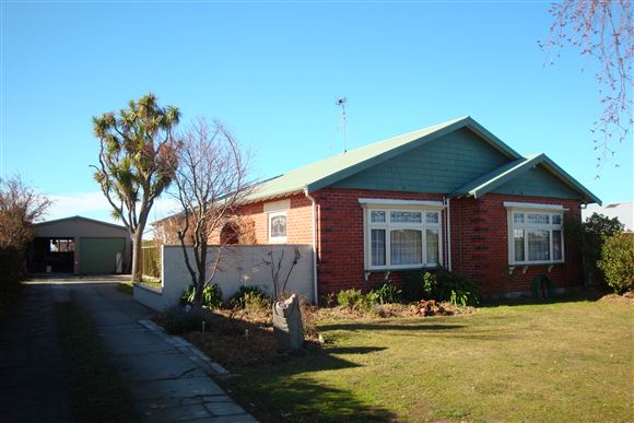207 Selwyn Street